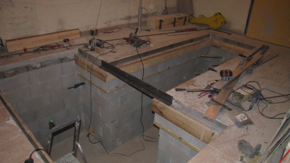 247_fosse_poutrelle_en_L_maintien_madriers_IMG_3232