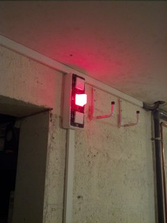 324_fosse_voyant_temoin_allumage_et_interrupteur_bipolaire_pompe_IMG_20230507_030604