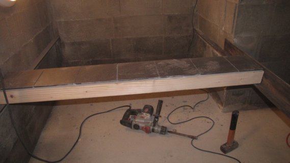 347_fosse_essai_madrier_plancher_bas_IMG_3633