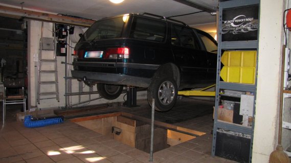 504_peugeot_405_marche_avant_IMG_4317