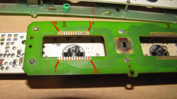 IMG_8098_detail_contacts_zebra_LCD